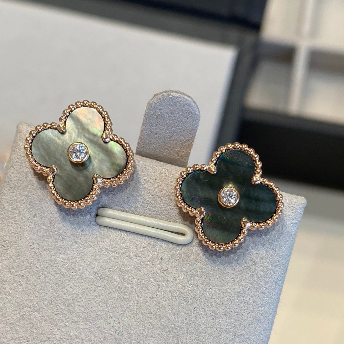 Clover Black Mop Pink Gold Diamond Earrings