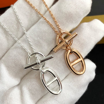 Chaine Pedant Necklace