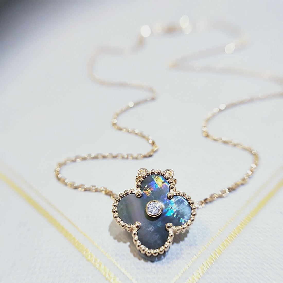 Clover Gold Dark Mop Clover Necklace