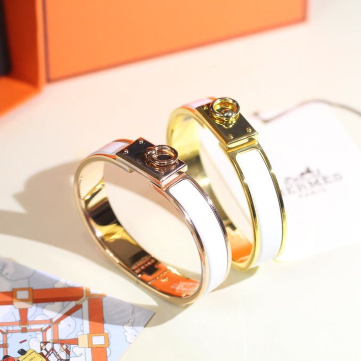 H Ring Lock Bracelet 12MM White