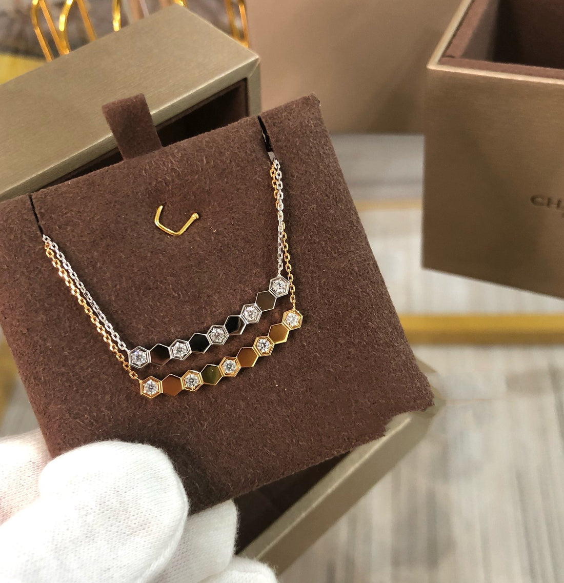 Bee Love Necklace Diamond