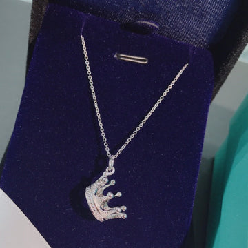 Crown Pedant Necklace