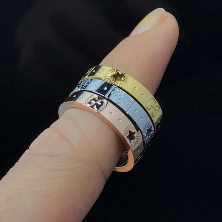 Icon Ring With Star