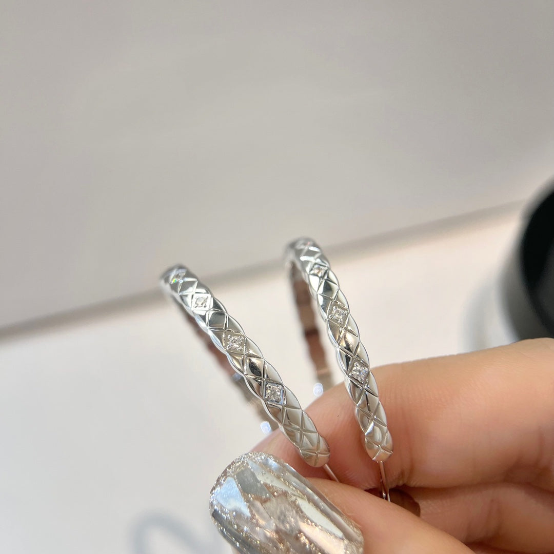 Crush Diamond Hoop Earrings