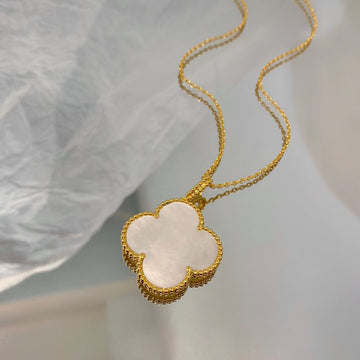 Clover Pink Mop Gold Necklace
