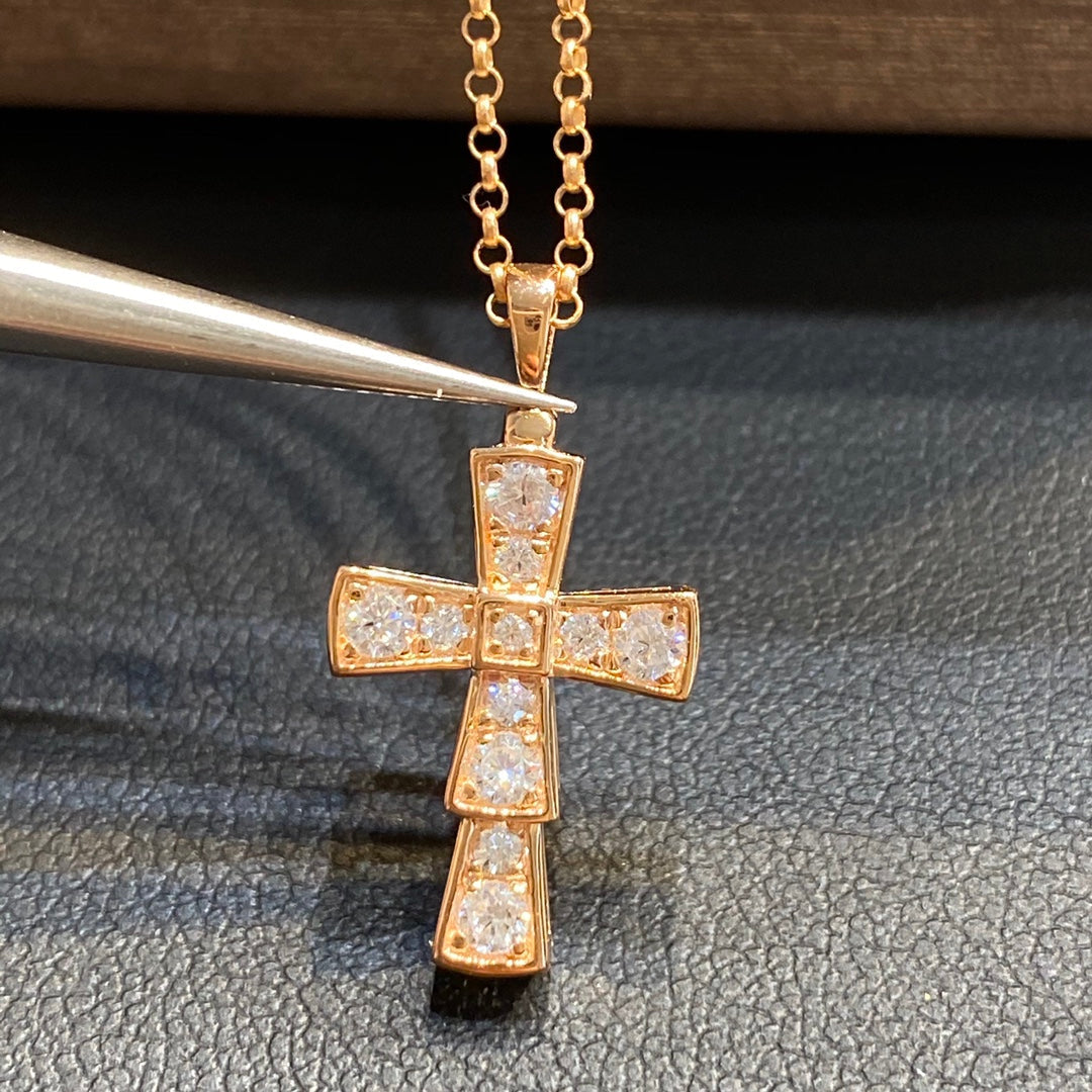Croce Pedant Diamond Necklace