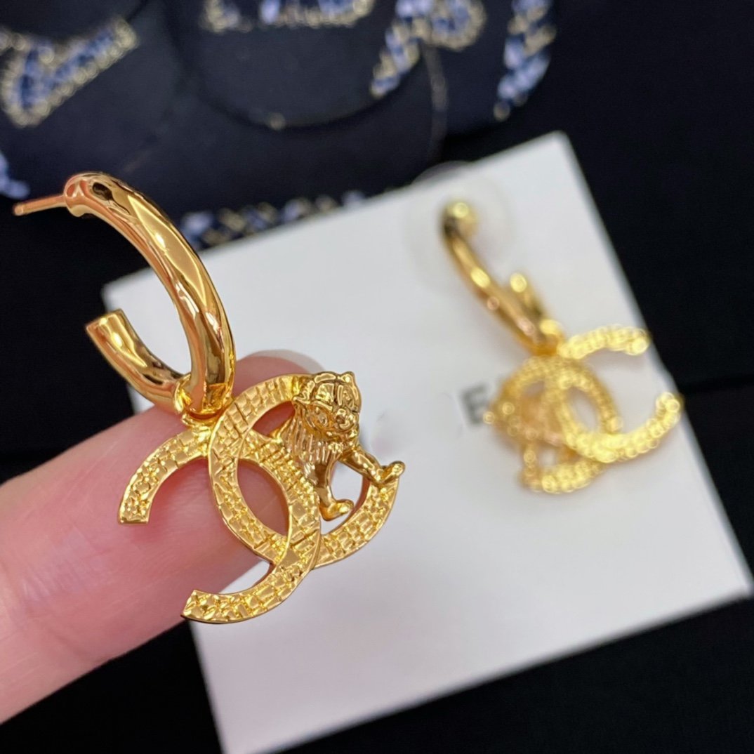 Double C Drop Gold Tiger Earrings