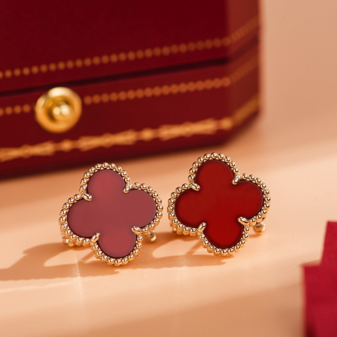 Clover Medium Carnelian Pink Godl Earrings