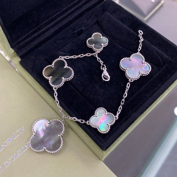 Clover 5 Motifs Sivler Dark Mop Bracelet