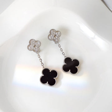 Clover 2 Motifs Silver Diamond Onyx