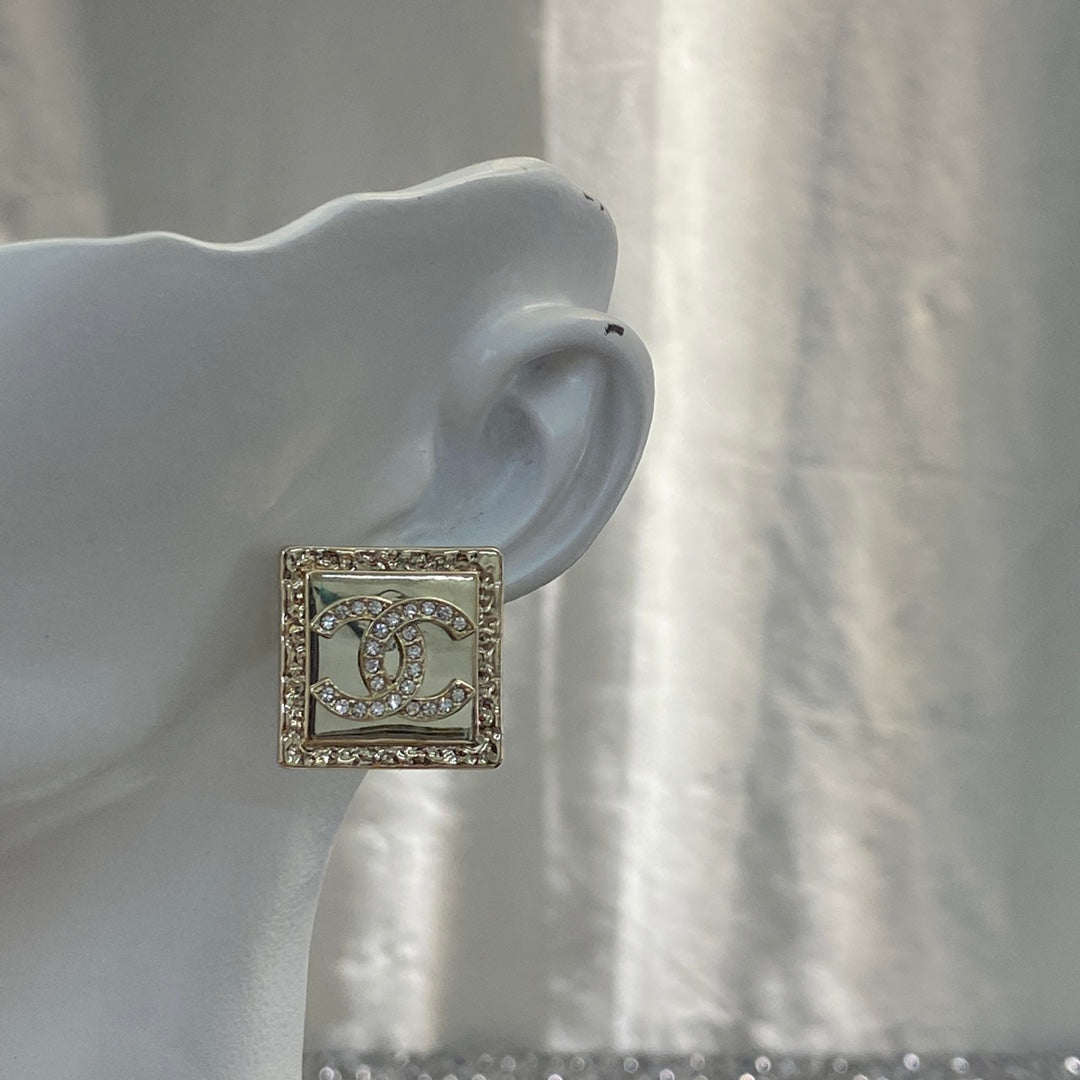 CC Diamond Pink Gold Square Stud Earrings