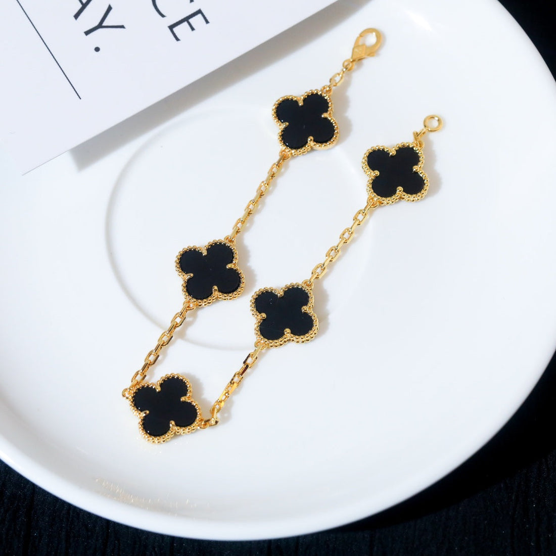 Clover 5 Motif Onyx Pink Gold Bracelet