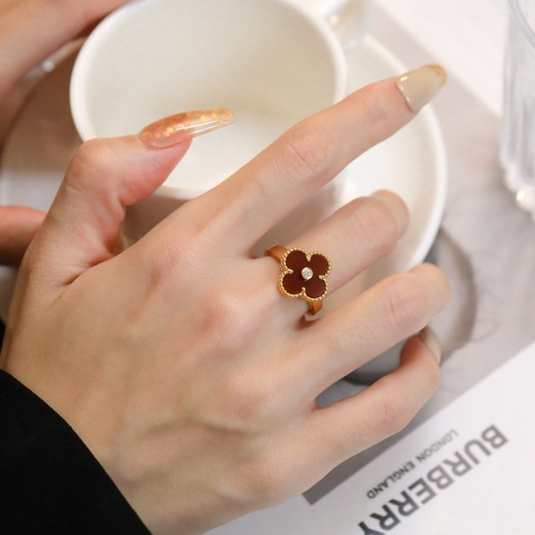 Clover Carnelian Ring Pink Gold Diamond