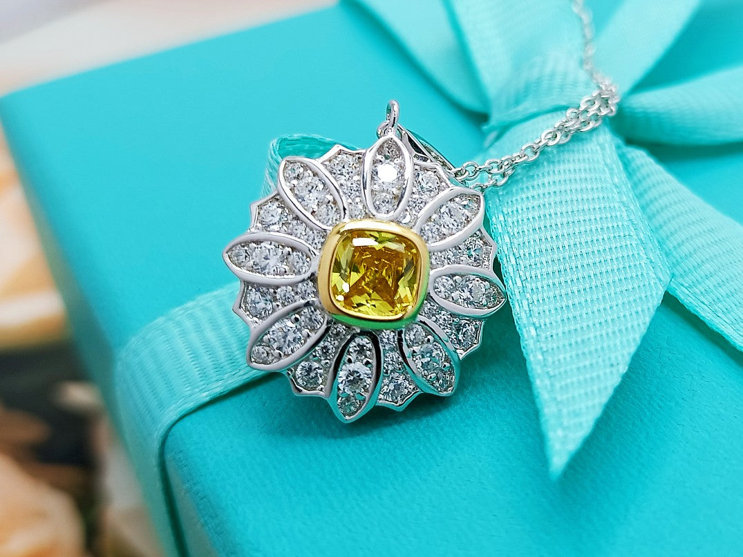 Flower Pedant Yellow Diamond Silver Necklace