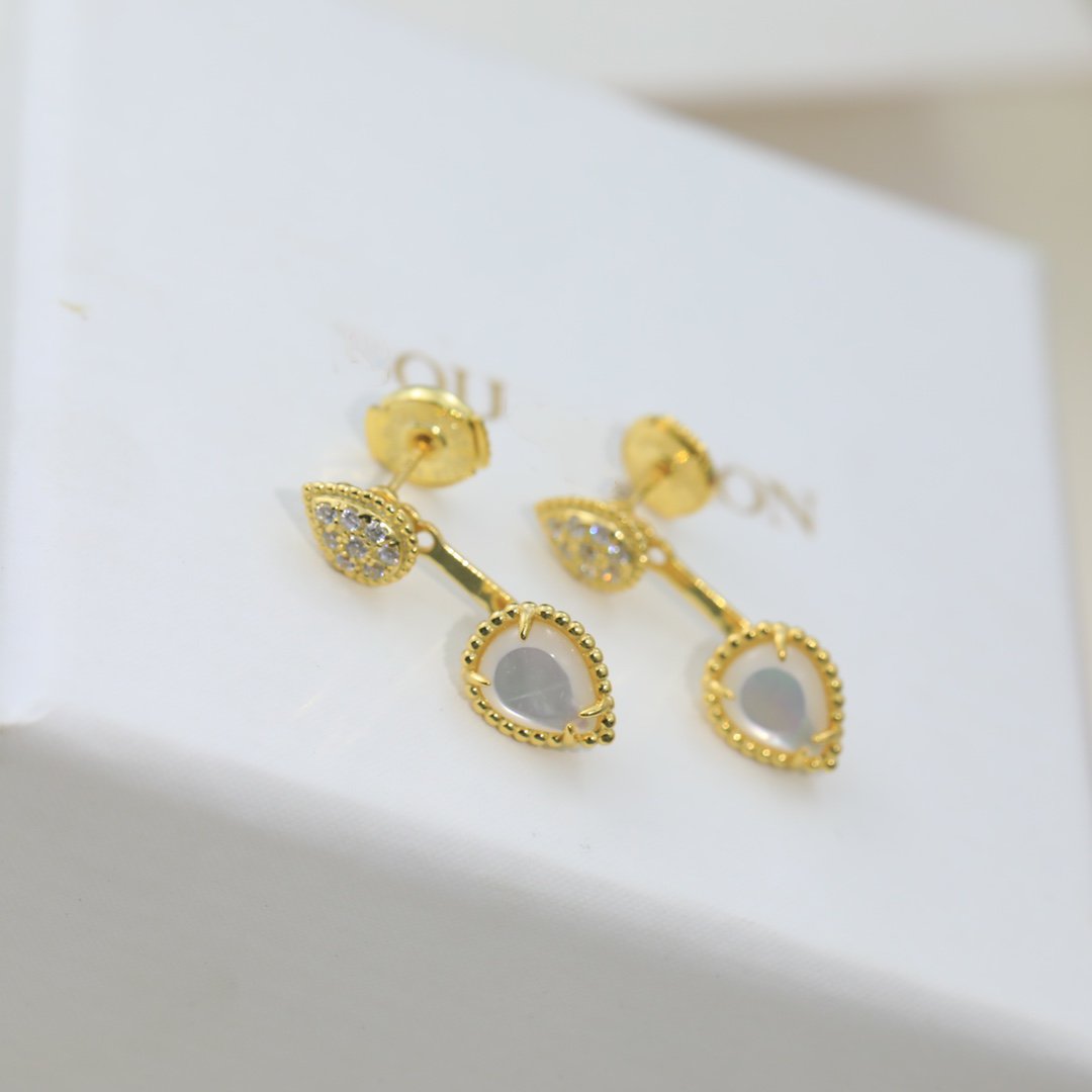 Boheme Mop C Shape Gold Earrings