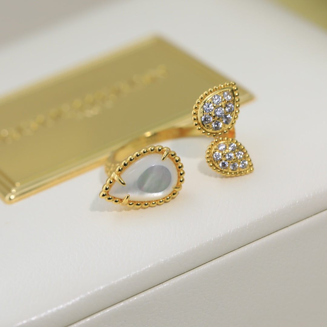 Boheme 3 Motif Mop Diamond Gold Ring