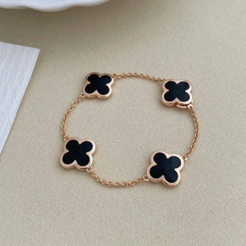 Pure Clover Onyx Bracelet 4 Motifs