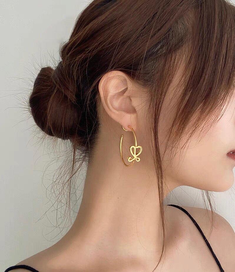 Anagram L Hoop Gold Earrings