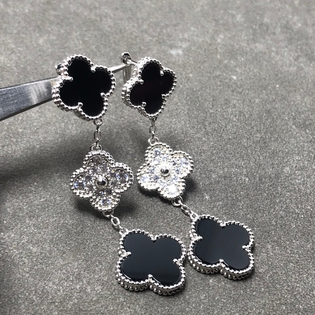 Clover 3 Motif Diamond Onyx Silver Earrings