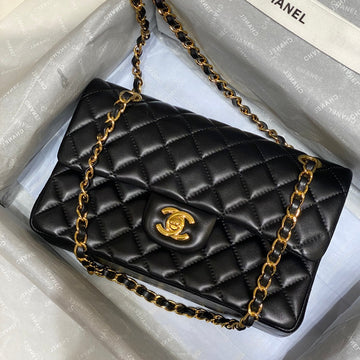 Flap Bag 23CM Black Lambskin Gold Hardware