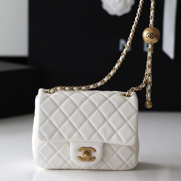 Flap Bag 17CM White Lambskin Gold Hardware