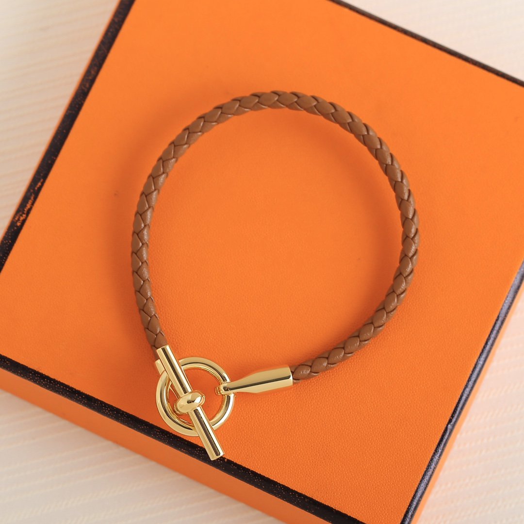 Glenan Gold Leather Bracelet