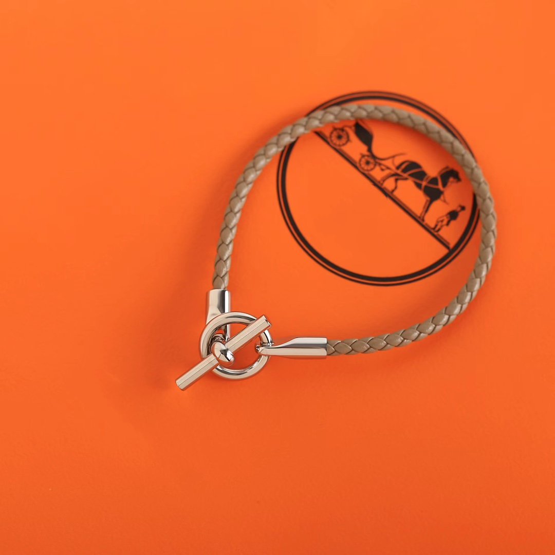 Glenan Silver Leather Bracelet