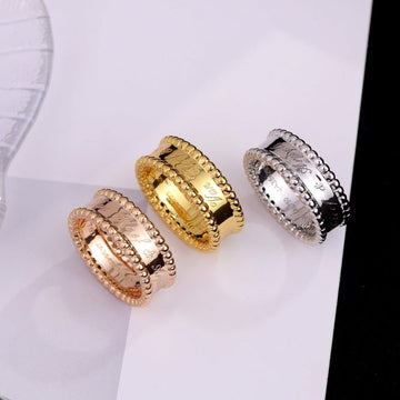 Perlee Signature Ring