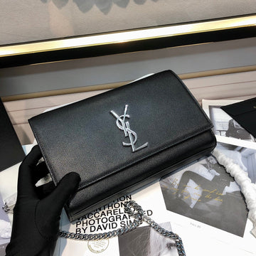 Kate Medium 24CM Black Grained Calfskin Silver Hardware