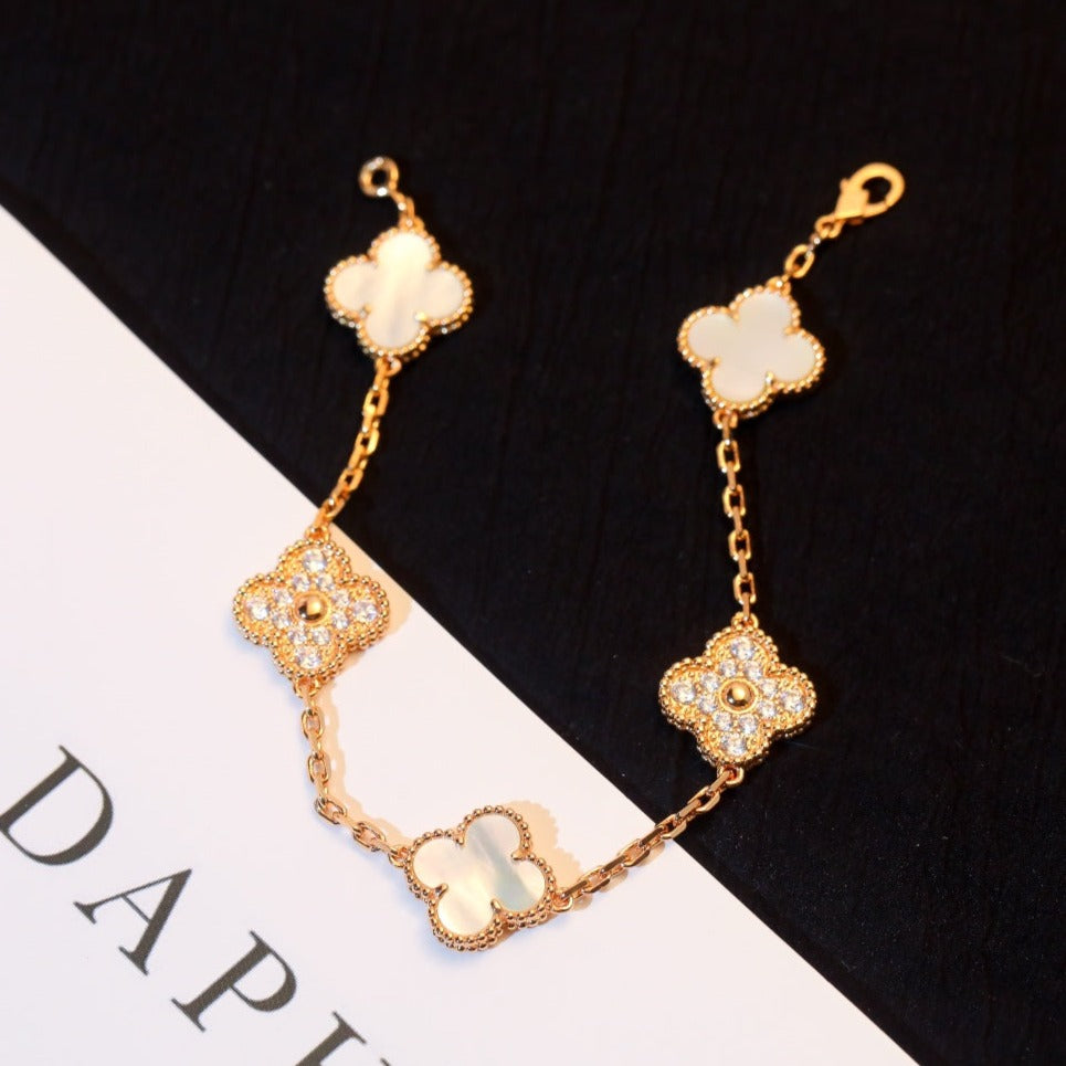 Clover Bracelet 5 Motif White Mop Diamond