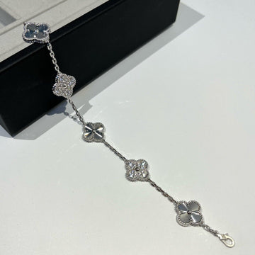 Clover 5 Motif Silver Diamond Bracelet