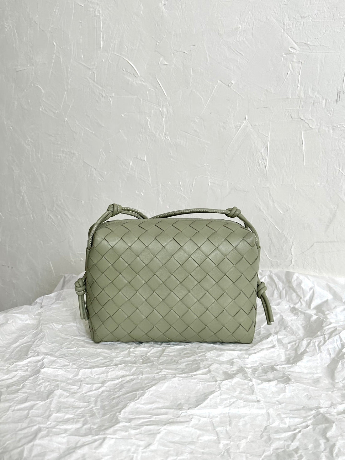 Bv Loop Small 23CM Khaki Calfskin