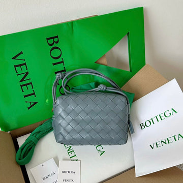 Bv Loop Mini 17CM Grey Calfskin