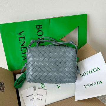 Bv Loop Small 23CM Grey Calfskin