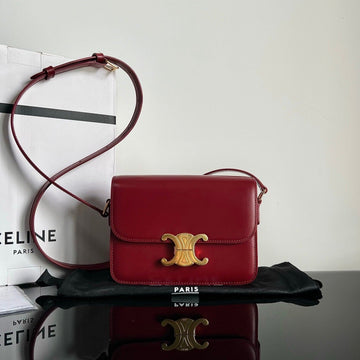 Teen Triomphe 18 Red Calfskin