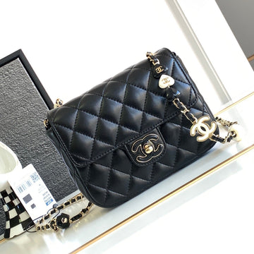 Mini Square Flap Bag 17CM Black Lambskin Light Gold Hardware