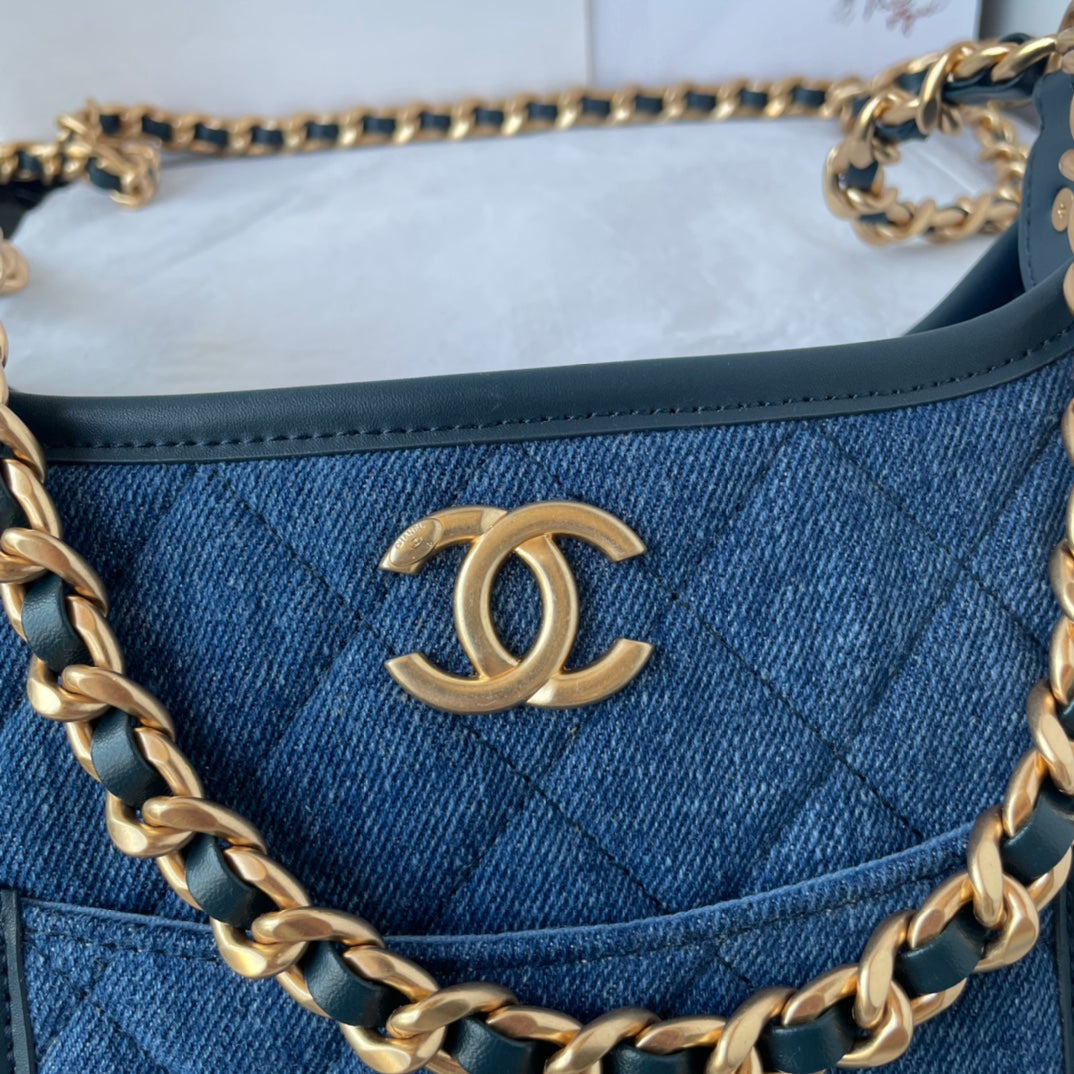CC Saddle Blue Denim 21CM Gold Hardware