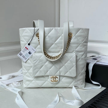 CC 19 Tote 33CM White Lambskin Gold Hardware