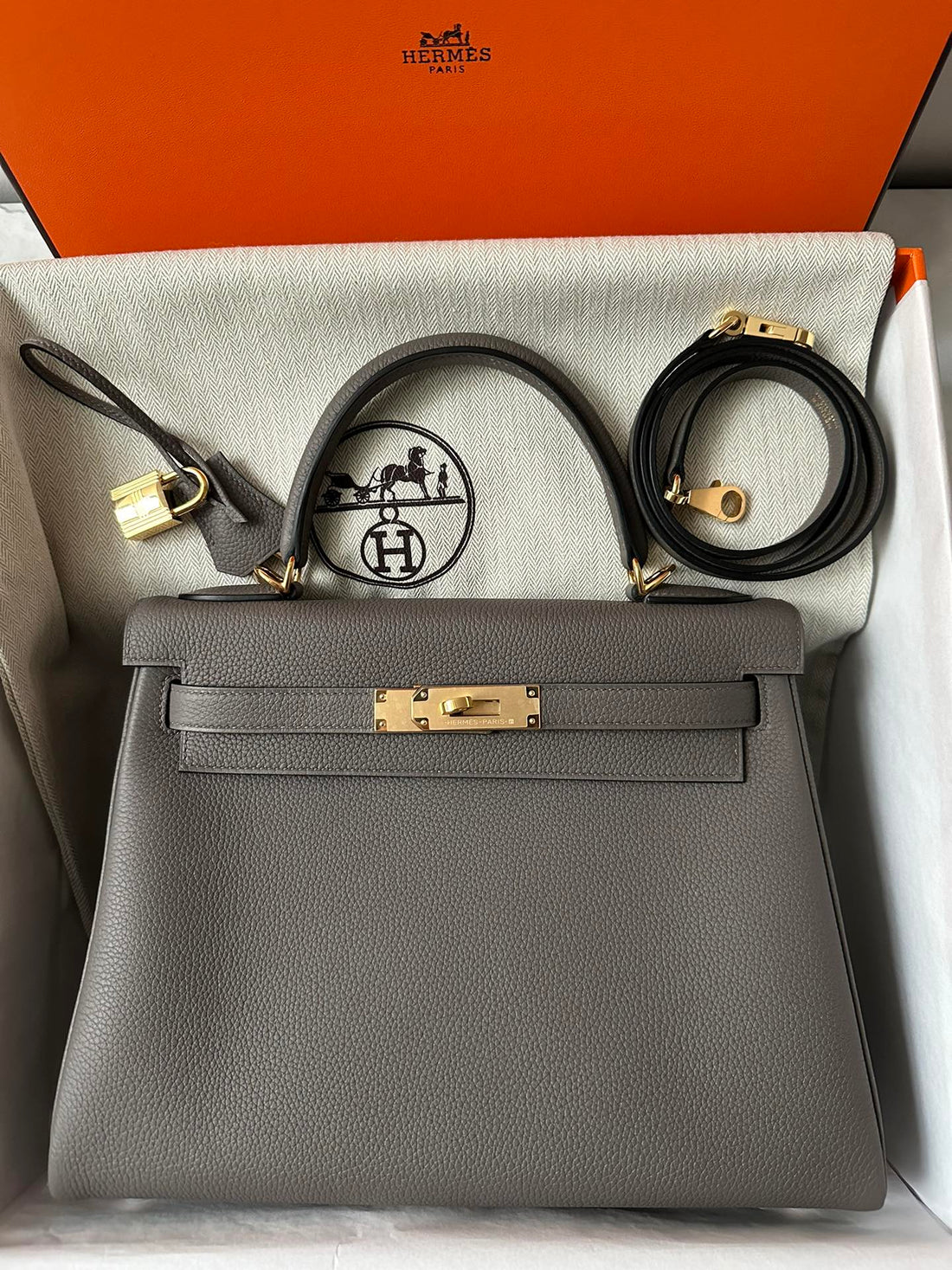 HM Kelly 28CM Etain Togo Gold Hardware