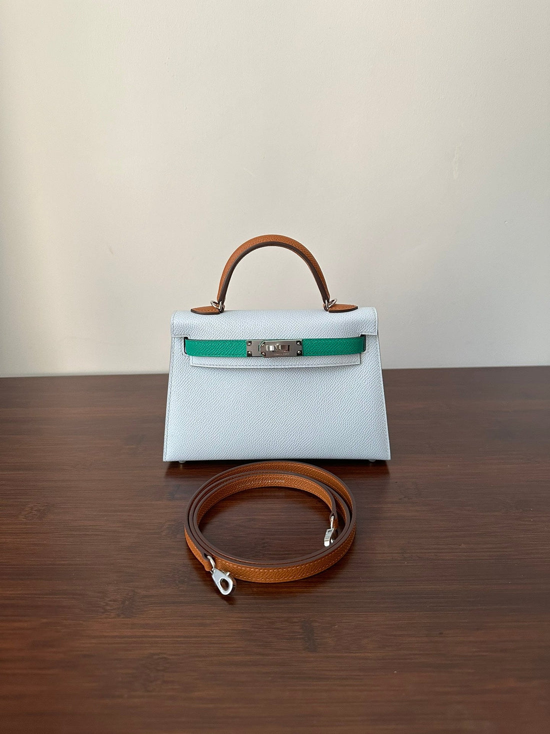 HM Kelly Mini 20 Cloud Blue Epsom Silver Hardware