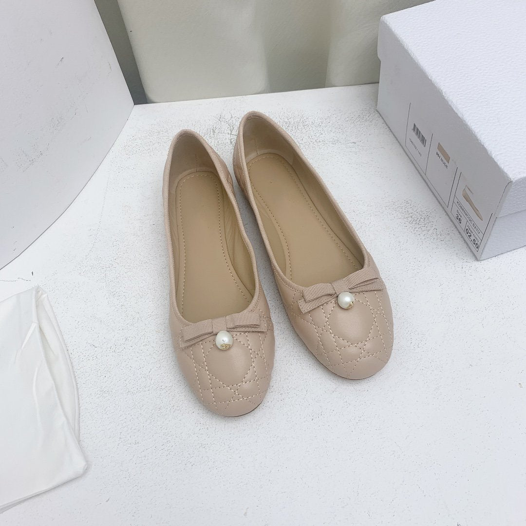 CD Ballet Flat Beige Mop Front