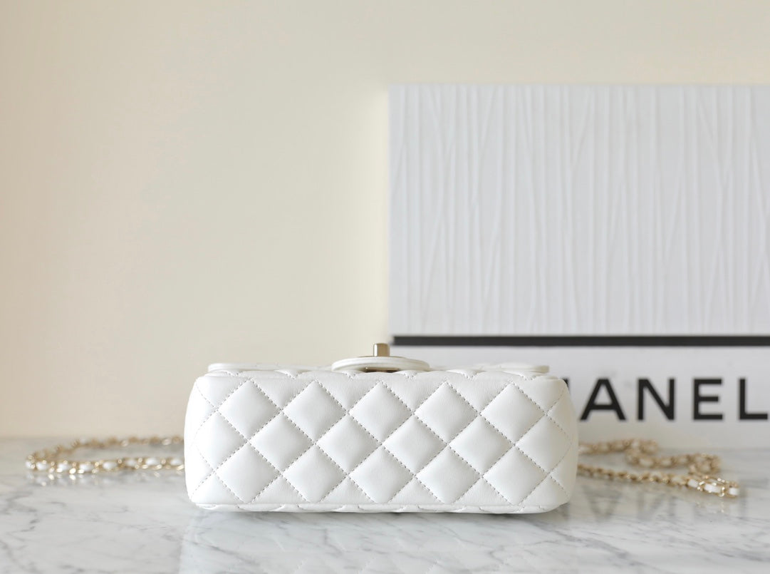 MINI RECTANGLE FLAP BAG TOP HANDLE 20CM WHITE LAMBSKIN GOLD HARDWARE Bags Bible