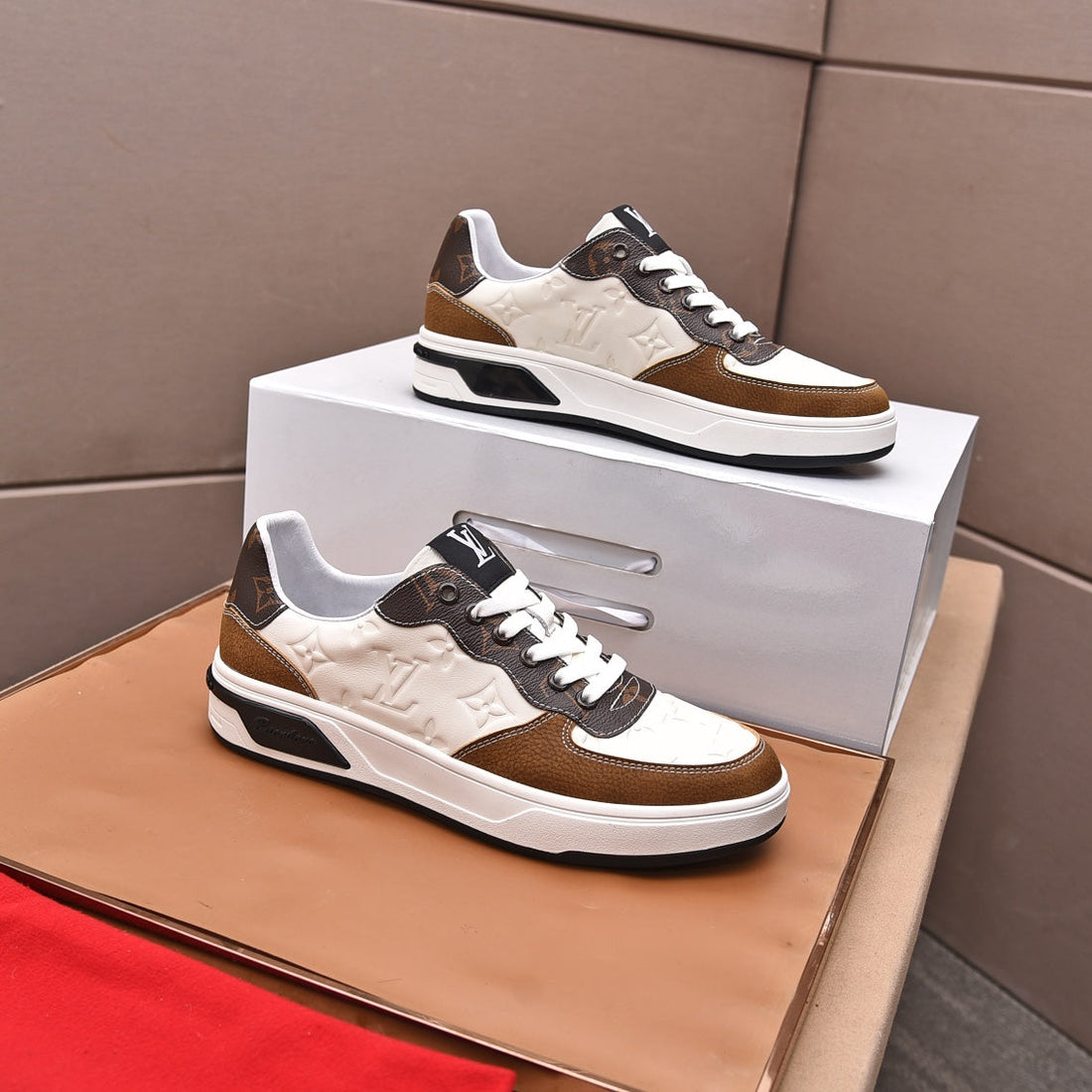LV Rivoli Sneaker White Brown
