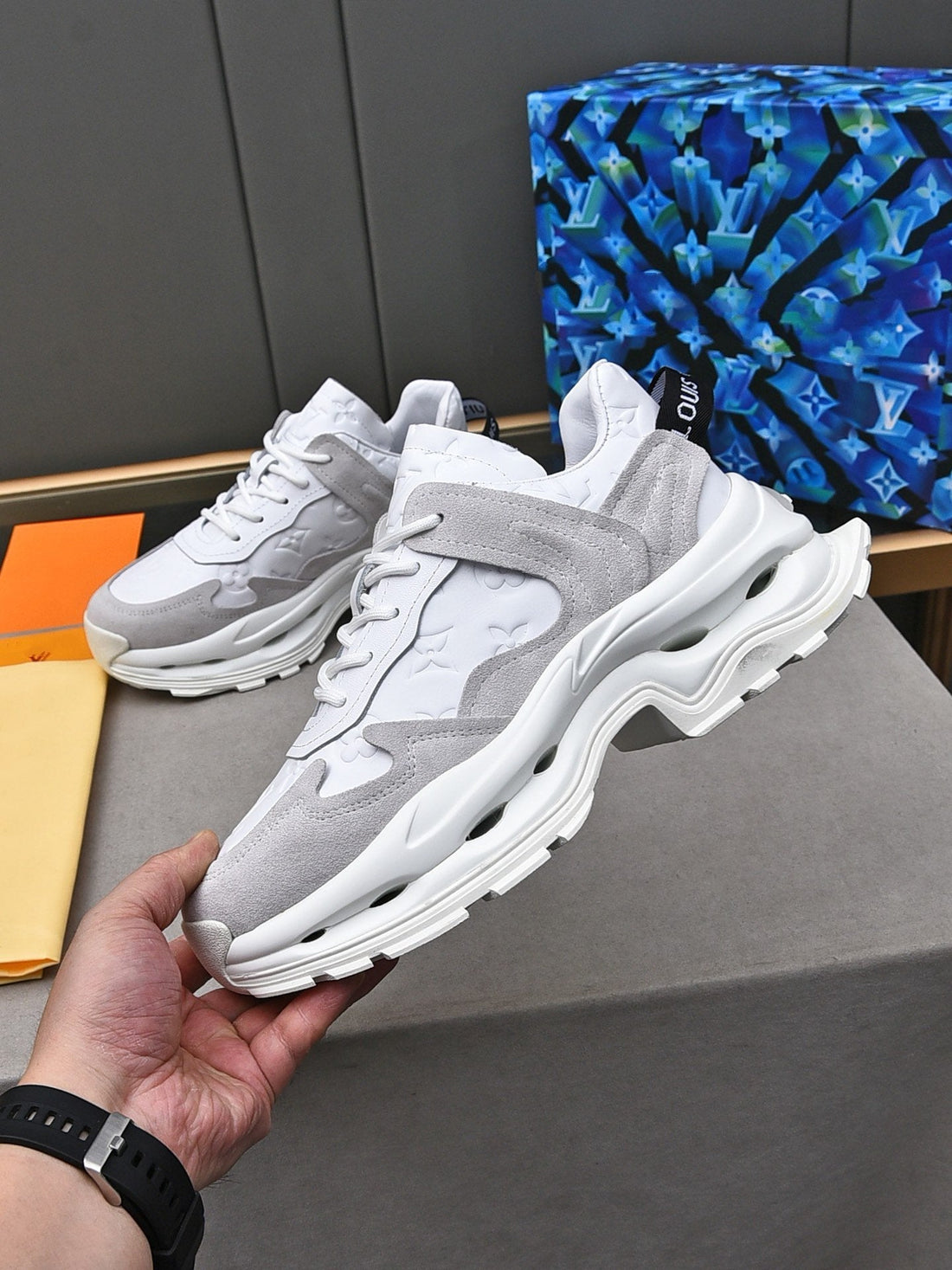 LV Run Sneaker White Grey