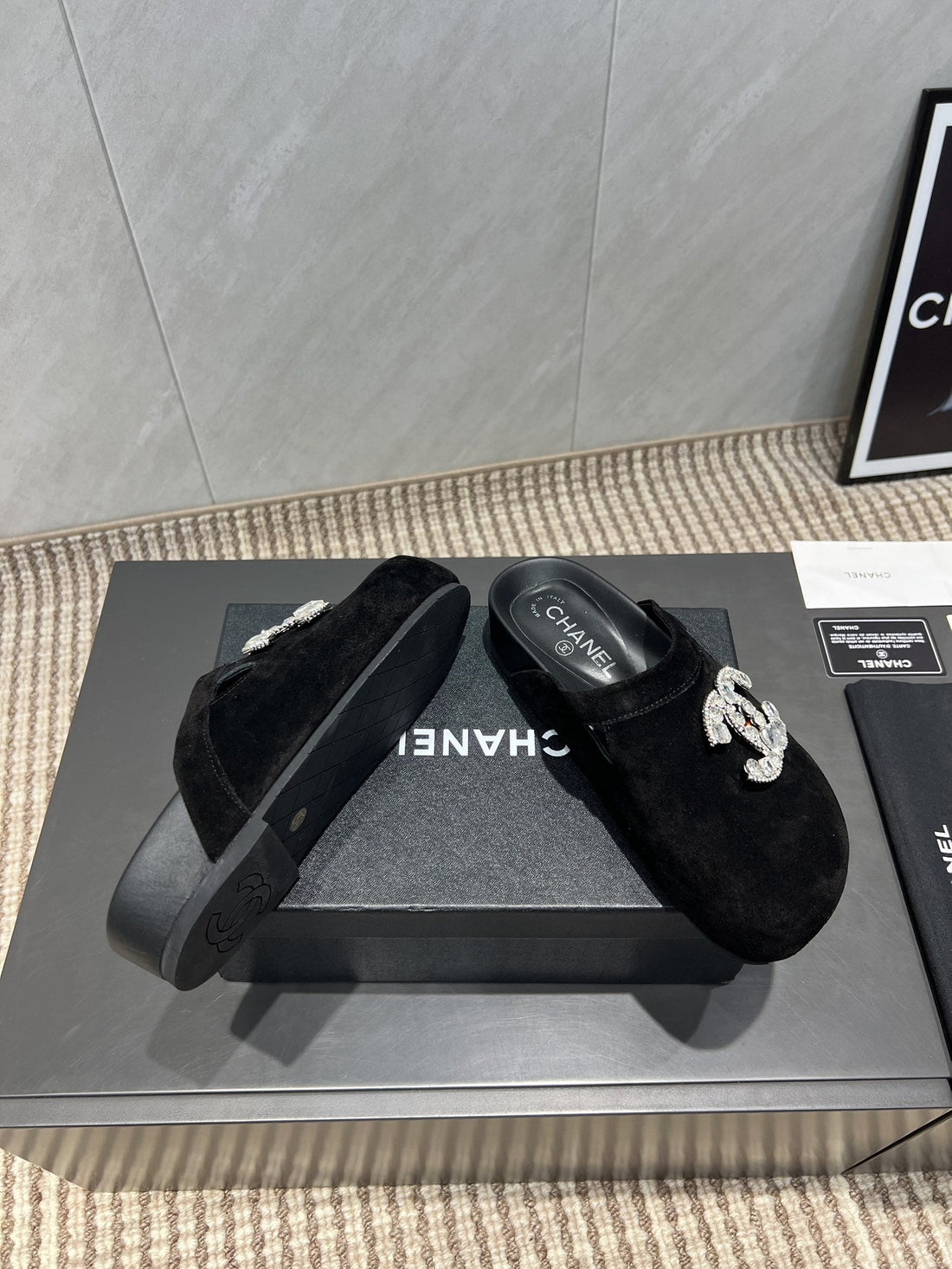 CC 25S Birkenstock Thick-Sole Loafers In Black Velvet 442540