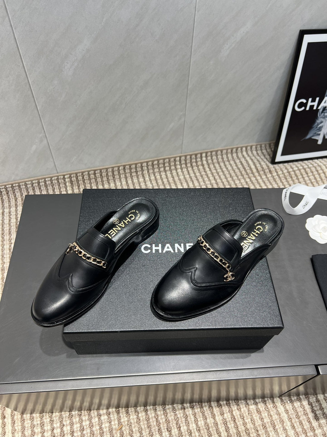 CC 25S Round Toe Chain Loafer Half Slippers In Black Cowhide 442534