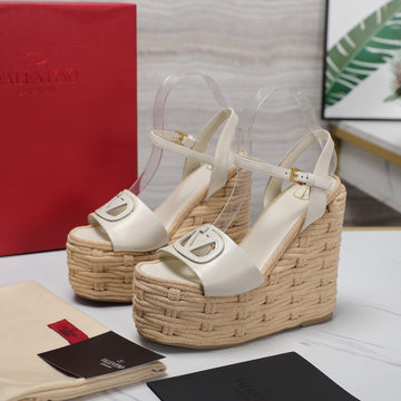 Vl Flatform Sandal 15MM In Off Whide Cowhide 456395