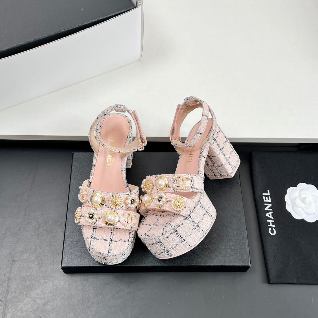 Chanel 25P High-Heeled Sandals Pink Tweed Leather 175334
