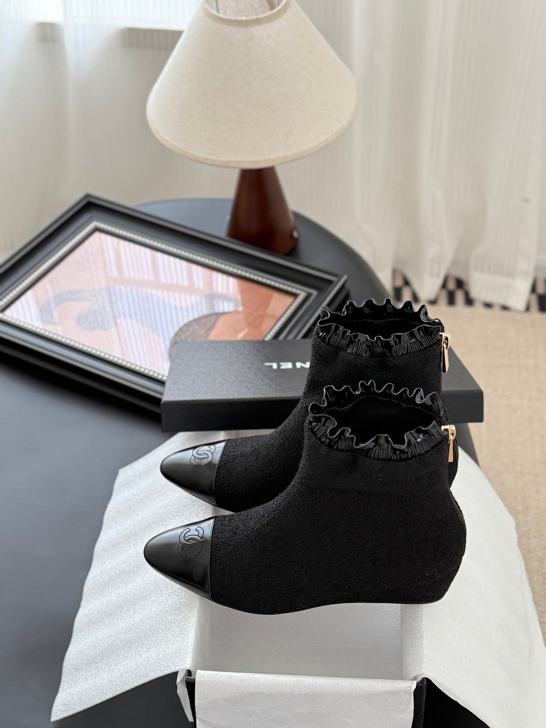 CC 25P Show-Style Platform Wedge Mary Jane Boots Black Cowhide And Tweed 458773