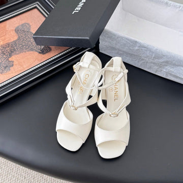 CC 25B Mary Janes 85MM High Heel White Sheepskin